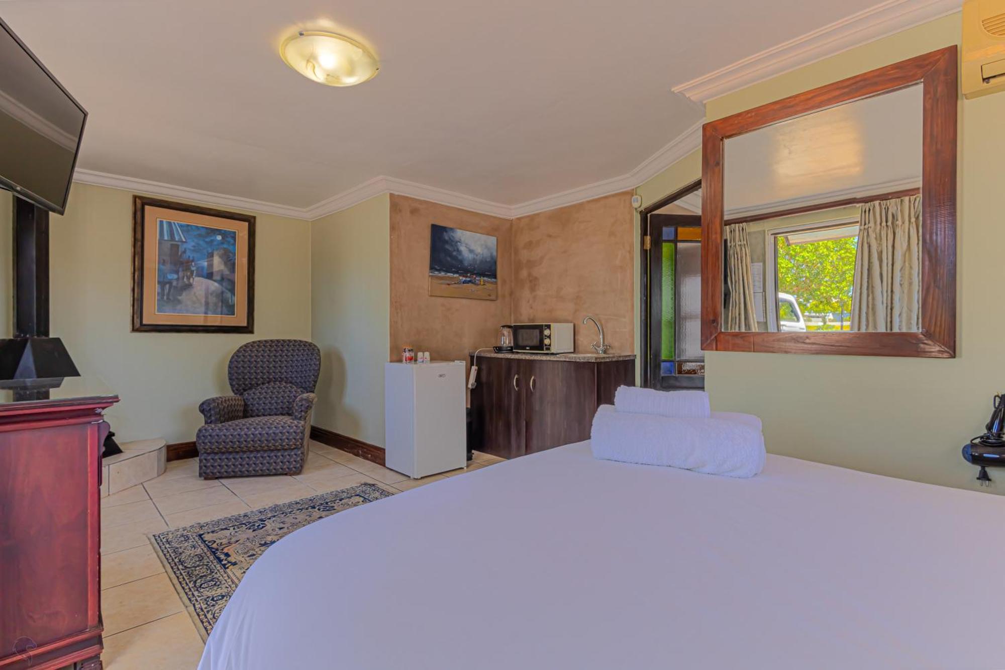 Holiday Guest House Langebaan Exterior photo