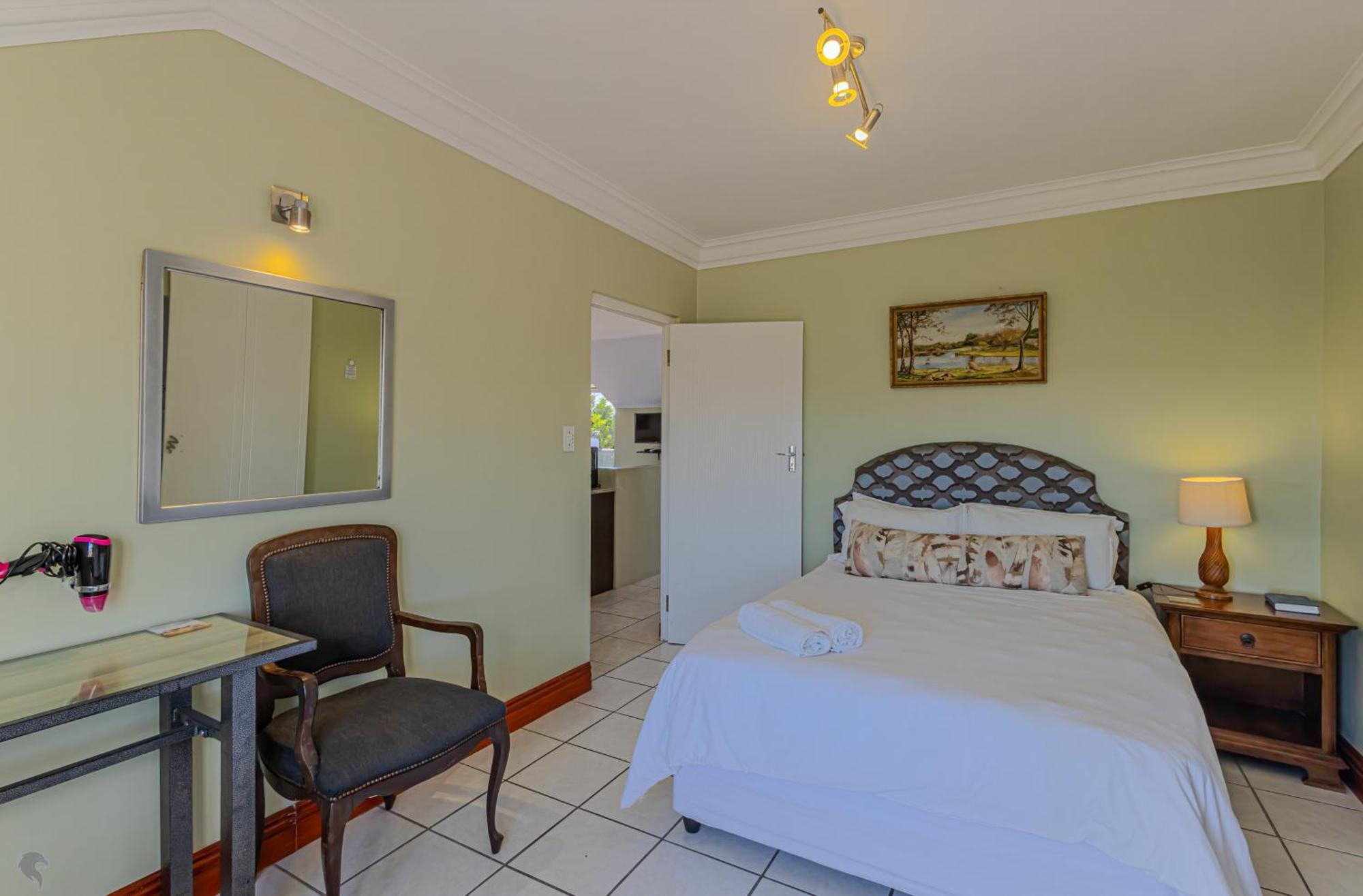 Holiday Guest House Langebaan Exterior photo